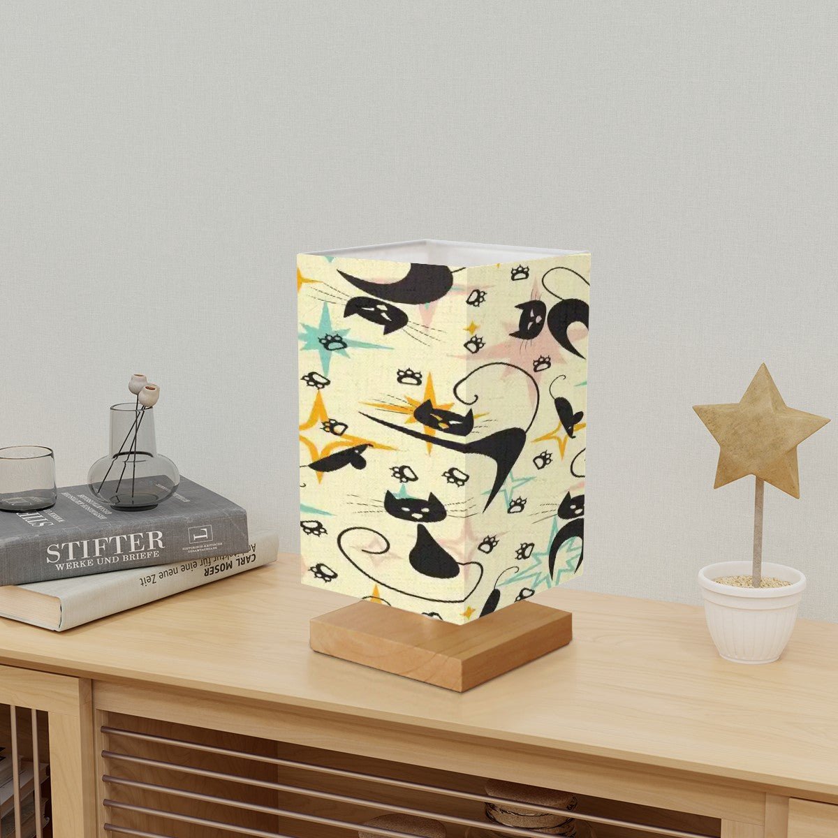 Kate McEnroe New York Mid Mod Atomic Cat Starburst Table Lamp, MCM Kitsch Office DecorTable Lamps3rnlbdgrdN