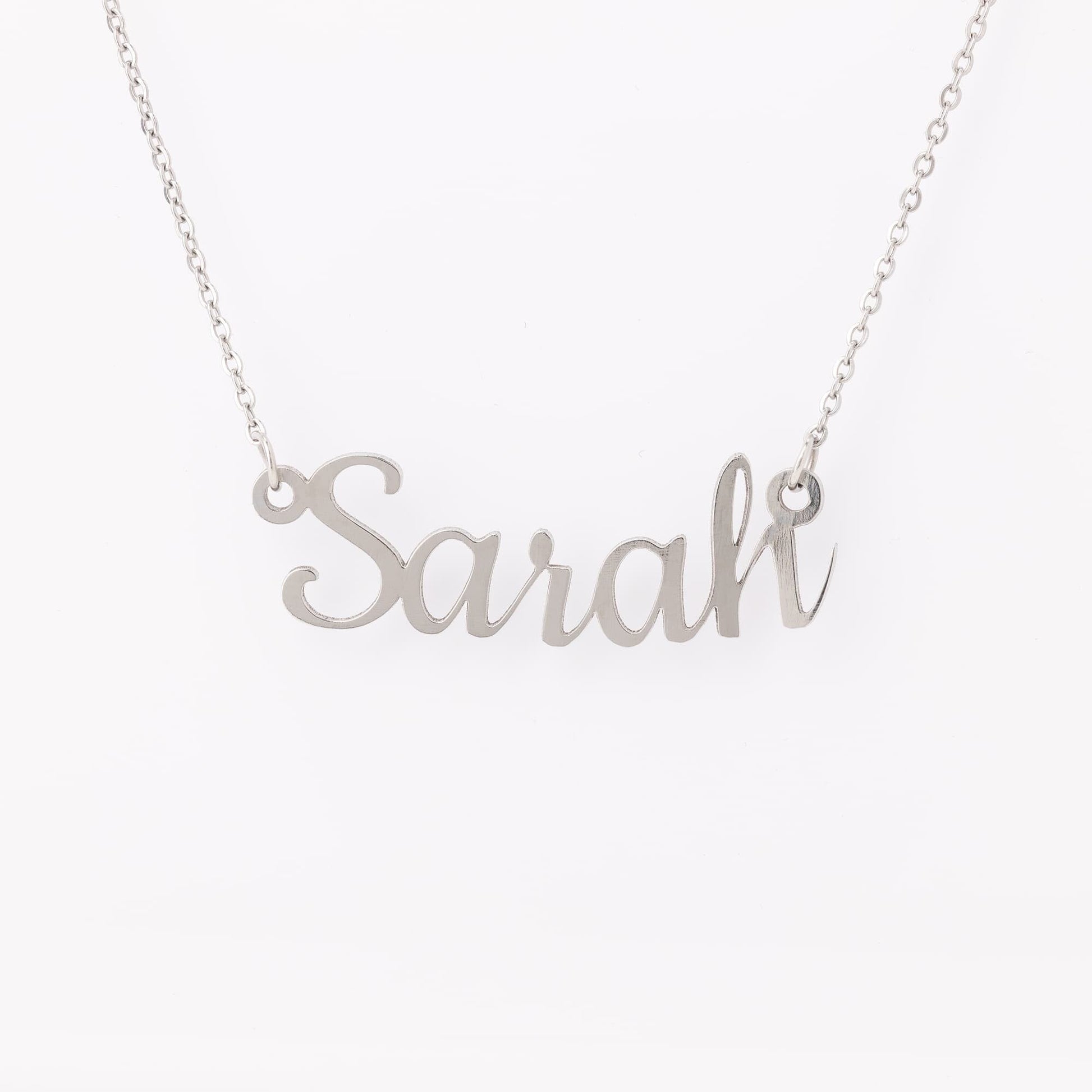 Kate McEnroe New York Personalized 18k Gold Name Necklace Jewelry