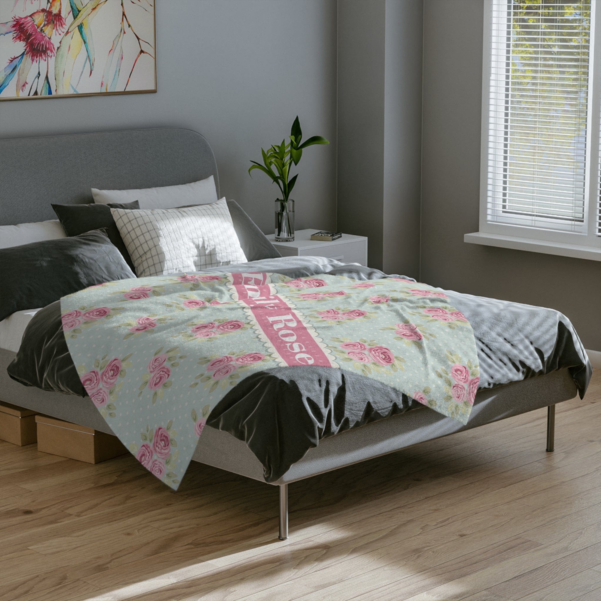 Kate McEnroe New York Personalized Shabby Chic Floral Name Blanket For Kids and Adults, Customizable Velveteen Minky Throw Blankie, Gift for HerBlankets84396365933944040316