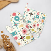 Kate McEnroe New York Retro Atomic Starburst Sputnik Mid Century Modern Oven Mitts and Pot Holders SetsOven Mitts & Pot Holder SetWNjQoeJRXW