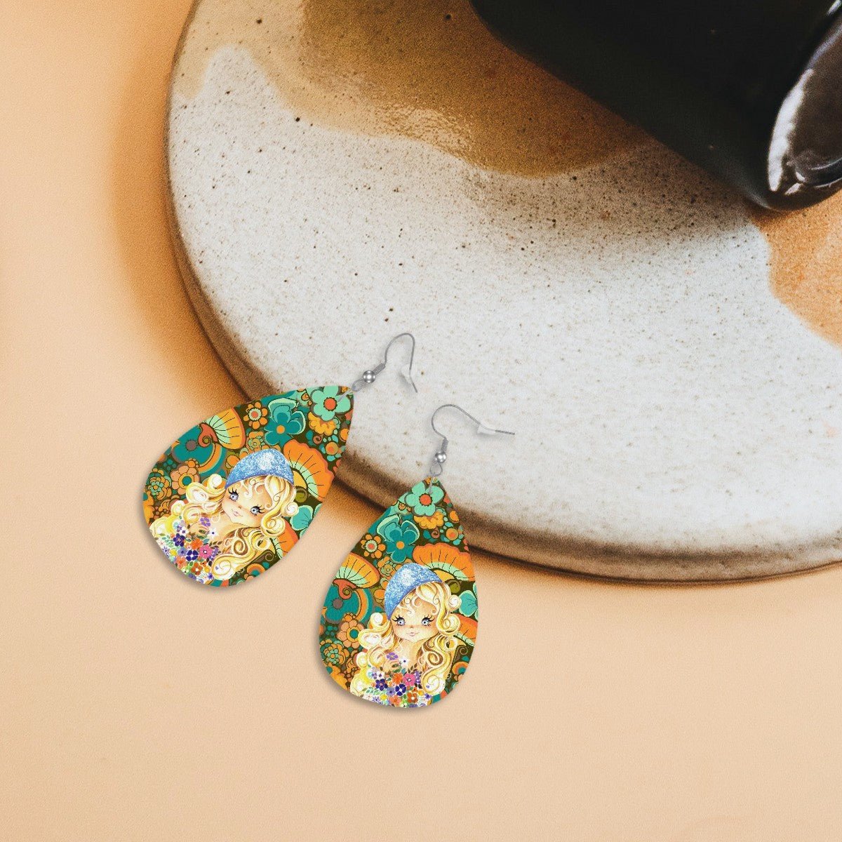 Retro Big Eyed Girl Earrings, 70s Flower Power Hippie Jewelry, Mod