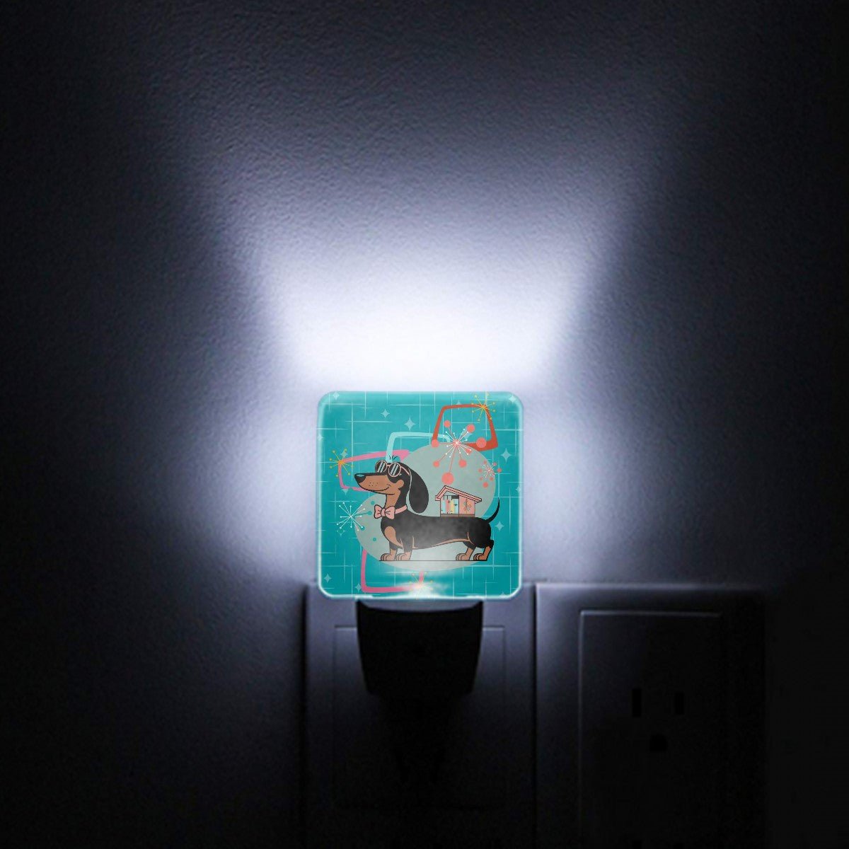 Kate McEnroe New York Retro Doxie Doghouse Night Light Set, Mid Century Modern Dachshund Atomic Starburst DecorNight LightsPlYoNERSTk
