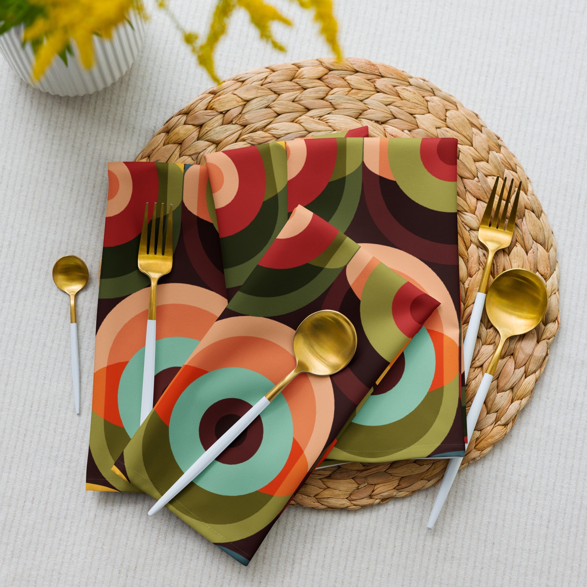 Kate McEnroe New York Retro Groovy Geometric Circle Orbs Set of 4 Cloth Dinner NapkinsNapkinsPMK08.644636