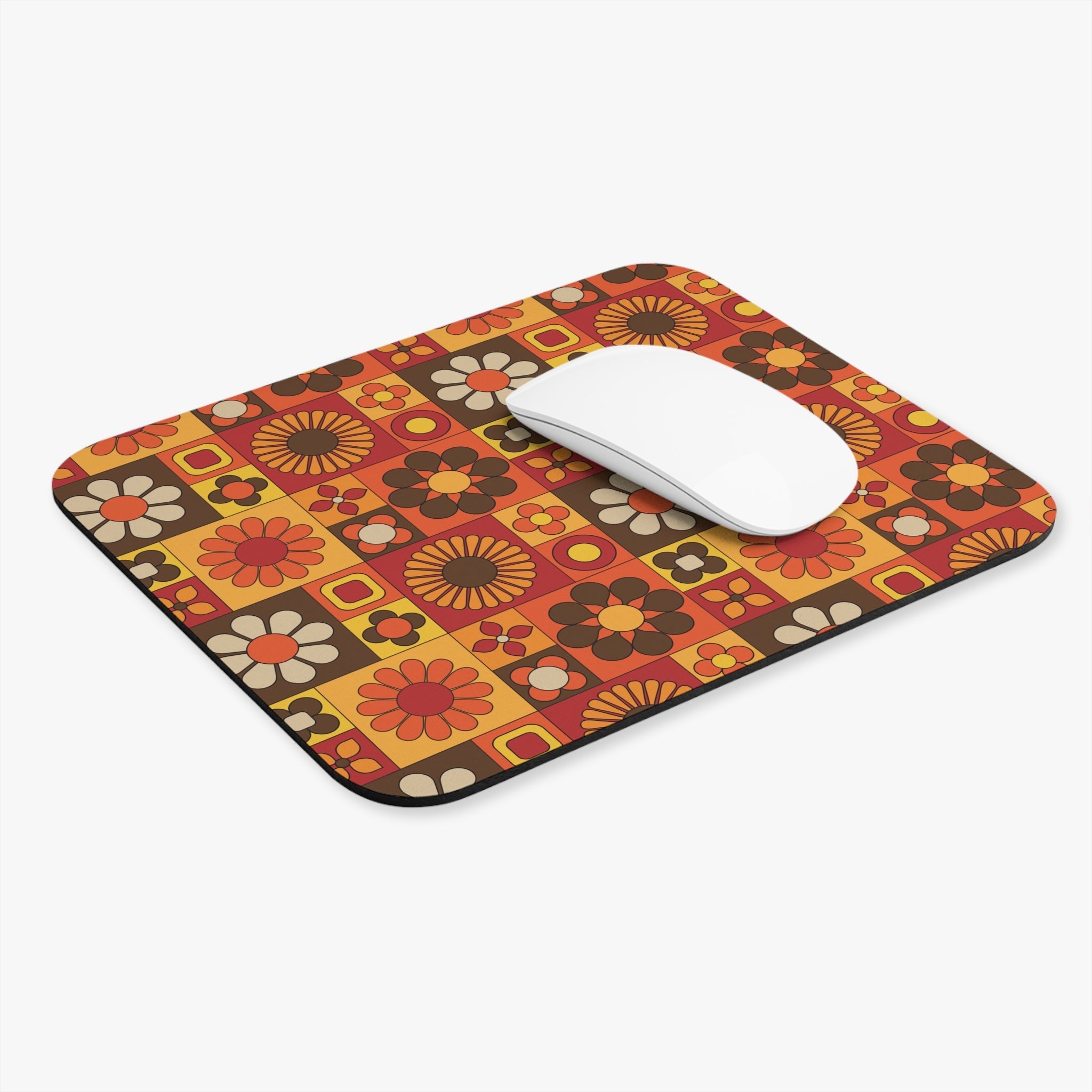 Kate McEnroe New York Retro Mod Flower Power Mouse Pad, 70s Mid Century Modern Office, Groovy MCM Vintage Vibe Desk AccessoryMouse Pads10337768442826797552