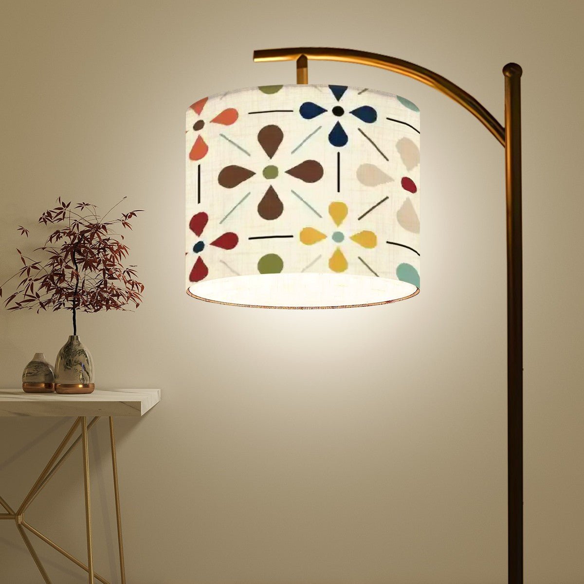 Kate McEnroe New York Scandinavian Floral Arc Floor Lamp, Mid Century Modern Accent Light, Retro MCM Lamp for Living Room or BedroomFloor Lamps35Htfc4AyN