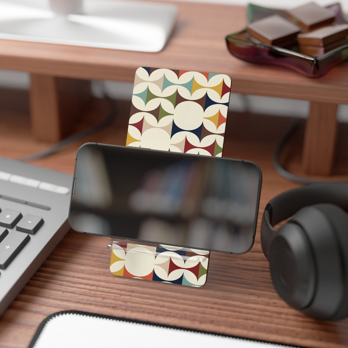 Kate McEnroe New York Scandinavian Mid Century Modern Phone Stand, Retro Geometric Smartphone Holder, Danish Modern MCM Desk AccessoryMobile Phone Stands10012570041630157671