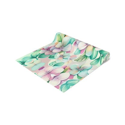 Kate McEnroe New York Spring Floral Table RunnerTable Runners75391902314235755293