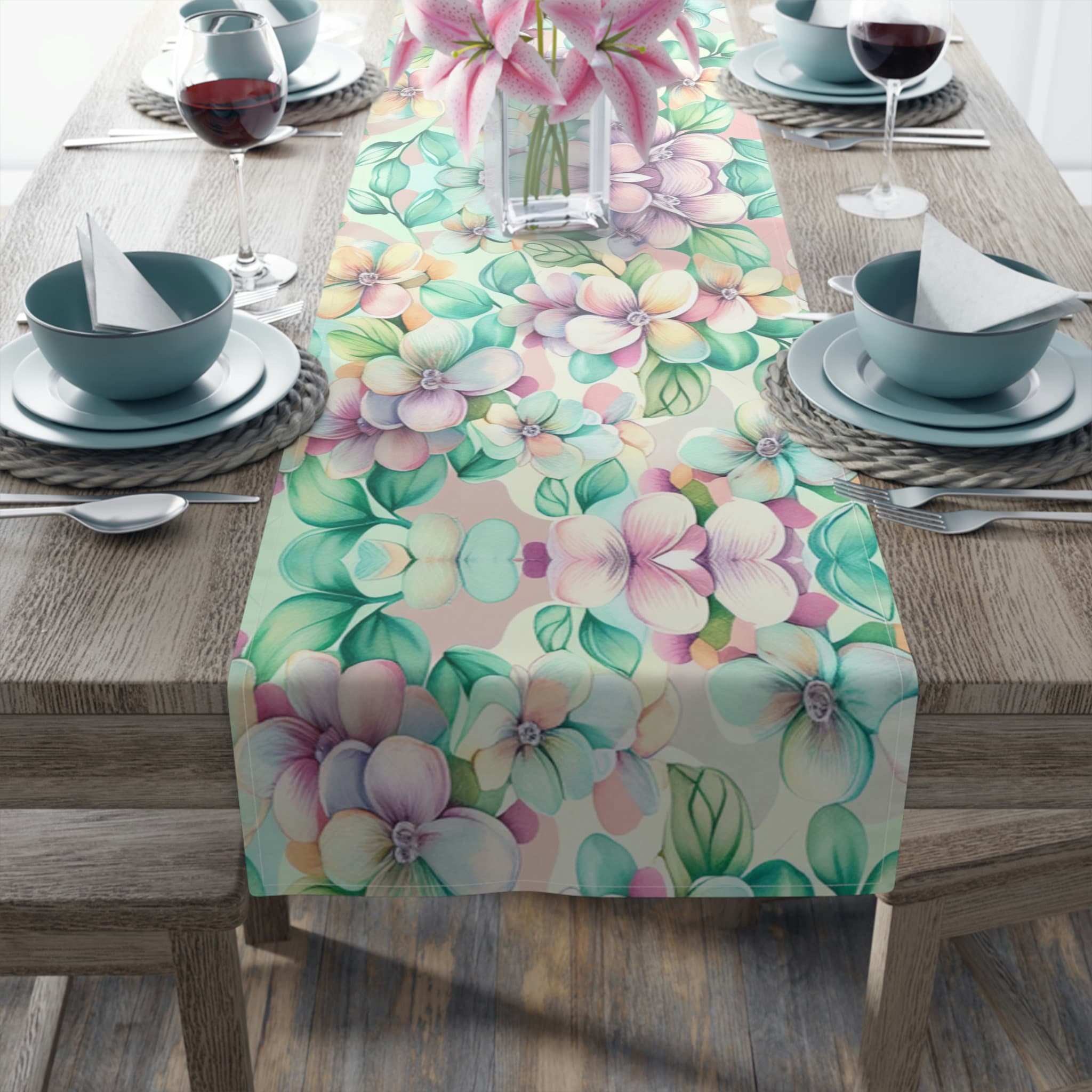 Kate McEnroe New York Spring Floral Table RunnerTable Runners75391902314235755293